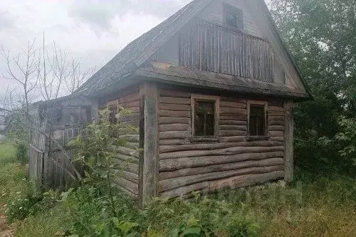 Дом в Новгородская область, Новгородский район, Ермолинское с/пос, д. ... - Фото 1