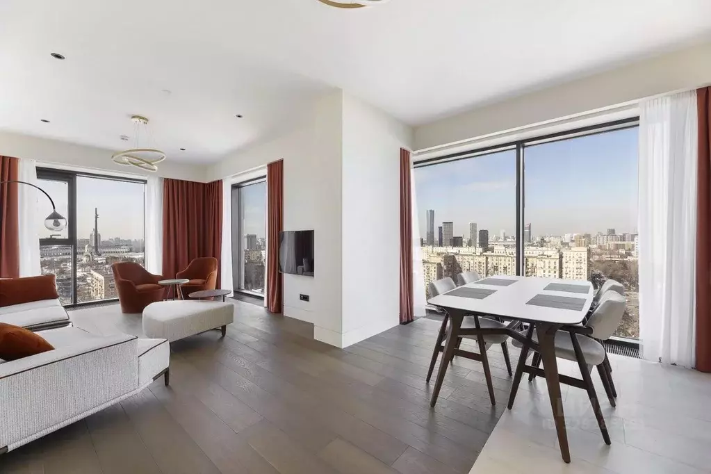 3-к кв. Москва Поклонная ул., 9 (100.9 м) - Фото 1