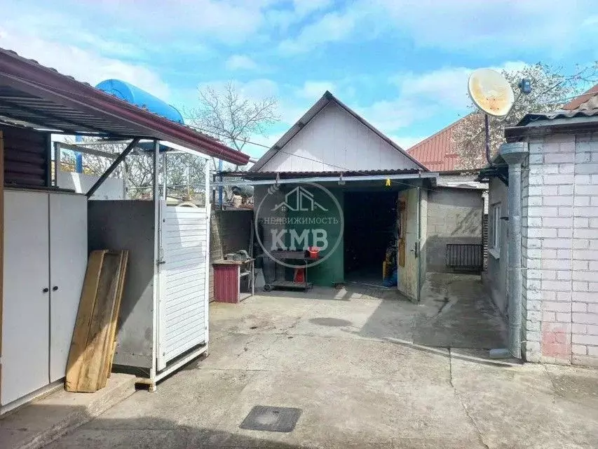 Дом в Ставропольский край, Минеральные Воды Красная ул., 51 (120 м) - Фото 1