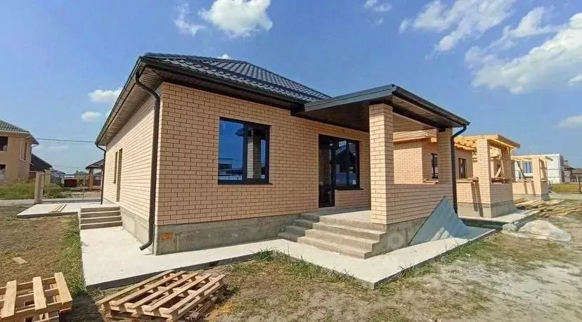 Дом в Ростовская область, Мясниковский район, Красный Крым хут.  (100 ... - Фото 0