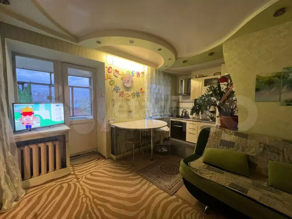 3-к. квартира, 41,6 м, 5/5 эт. - Фото 0