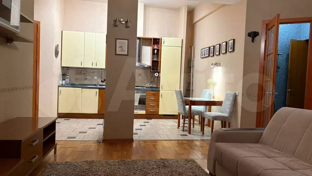 2-к. квартира, 63 м, 2/6 эт. - Фото 0