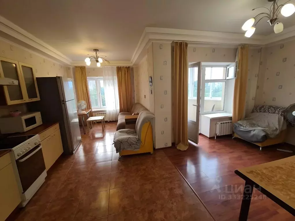 3-к кв. Самарская область, Тольятти Ленинский просп., 1А (77.5 м) - Фото 1