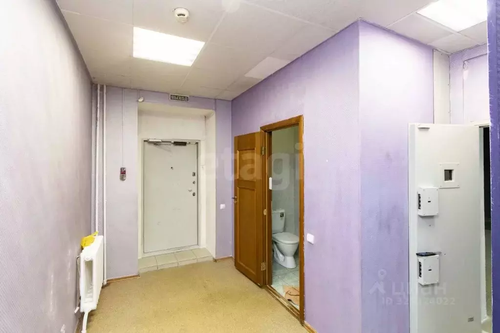 Помещение свободного назначения в Тюменская область, Тюмень ул. ... - Фото 1