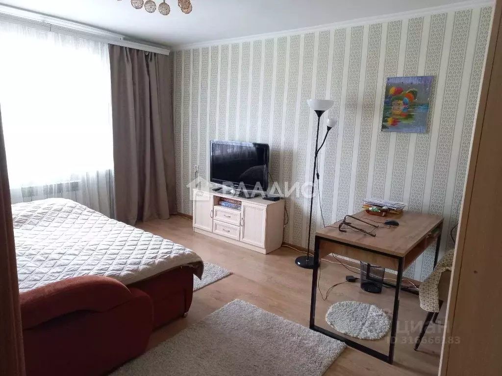 3-к кв. Бурятия, Улан-Удэ ул. Гагарина, 73А (66.9 м) - Фото 0
