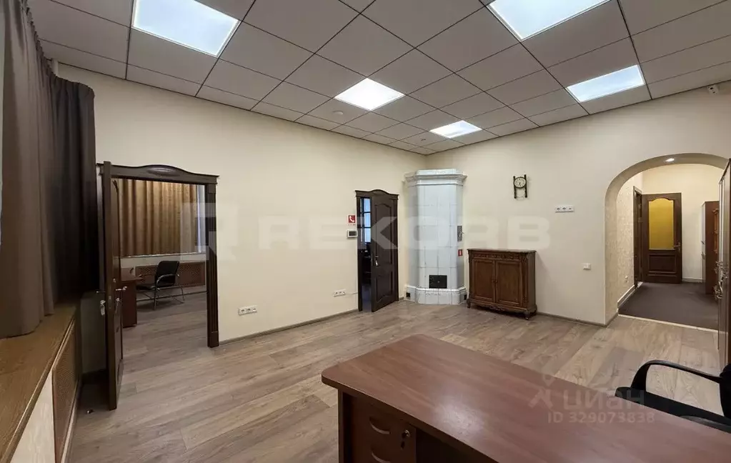 Офис в Санкт-Петербург наб. Реки Фонтанки, 76 (142 м) - Фото 1