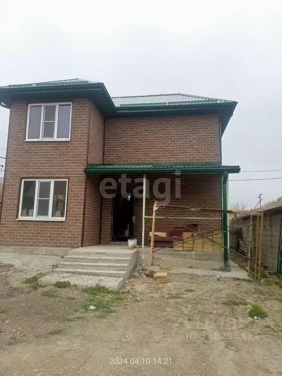 Дом в Ставропольский край, Предгорный муниципальный округ, пос. ... - Фото 1