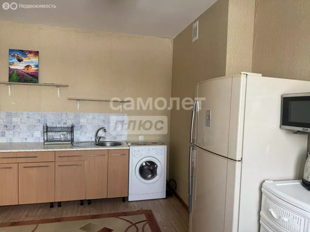 Квартира-студия: Омск, улица Малиновского, 23к2 (33.2 м) - Фото 1