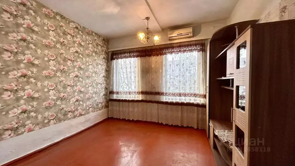 Дом в Хакасия, Абакан Нефтяной проезд, 19 (23 м) - Фото 0