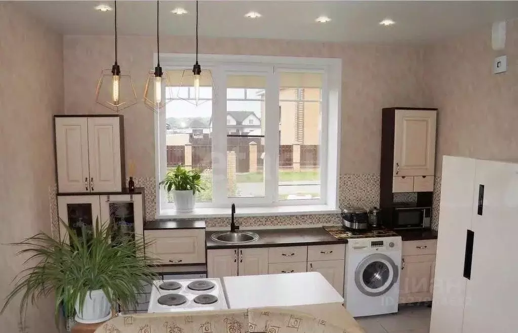 Дом в Новосибирская область, Новосибирский район, Криводановский ... - Фото 1