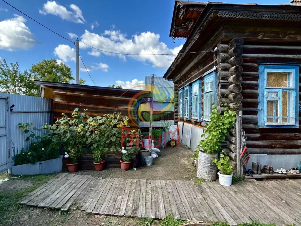 Дом в Ивановская область, пос. Лежнево ул. 1-я Интернациональная, 65 ... - Фото 1