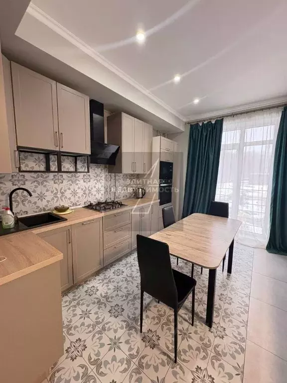 3-к кв. Московская область, Химки ул. Озерная, 10 (93.0 м) - Фото 2