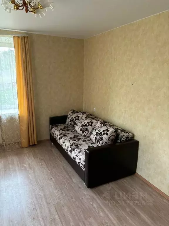 1-к кв. Тульская область, Новомосковск Пионерская ул., 18Жк1 (36.8 м) - Фото 1