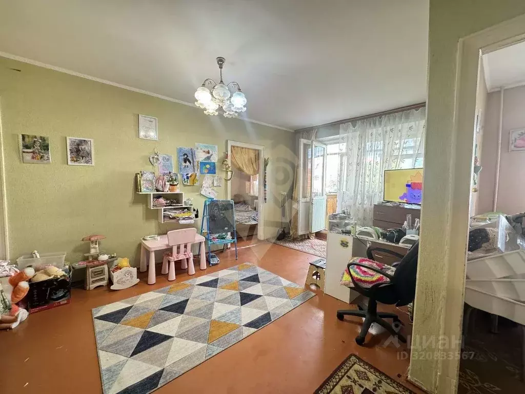 2-к кв. Белгородская область, Старый Оскол Горняк мкр, 5 (43.6 м) - Фото 0