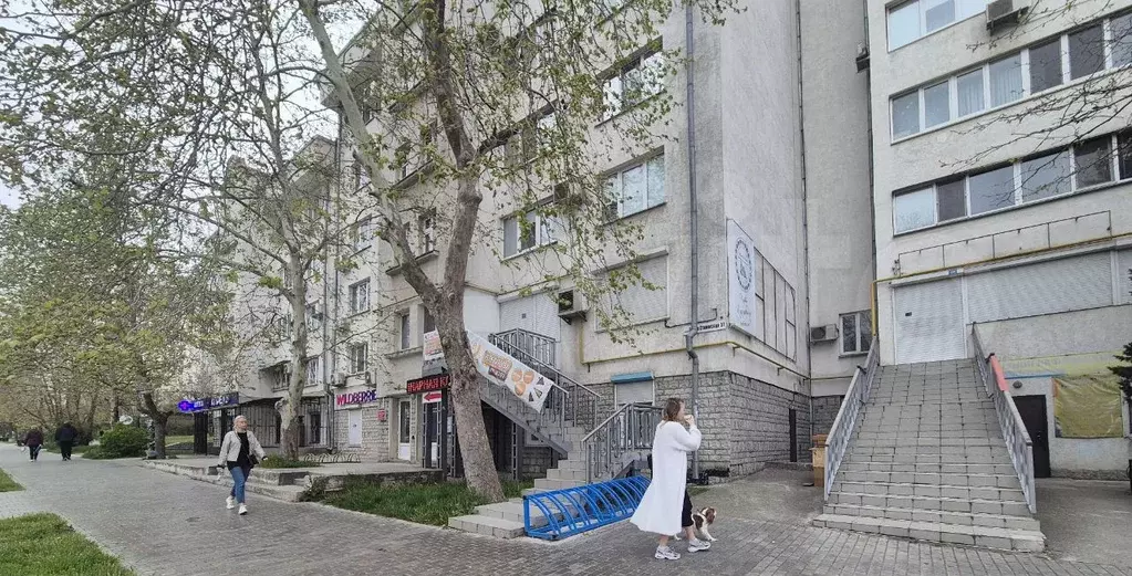 1-я линия Магазин/Салон/Офис на Сталинграда 110 м - Фото 1