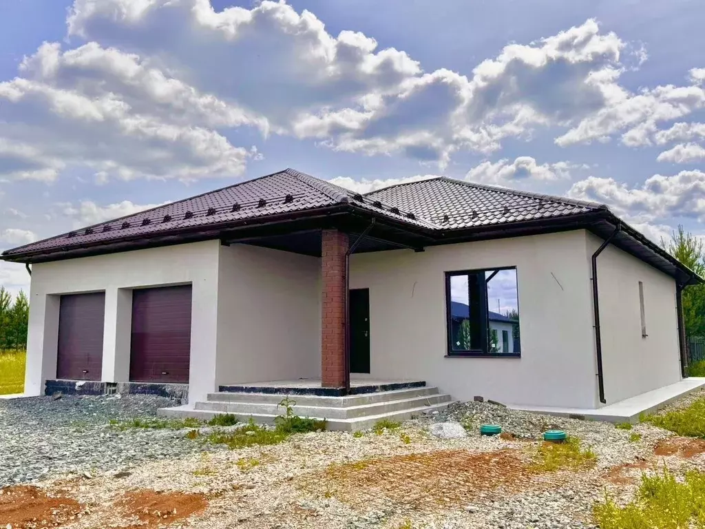 Дом в Свердловская область, Белоярский муниципальный округ, пос. ... - Фото 1