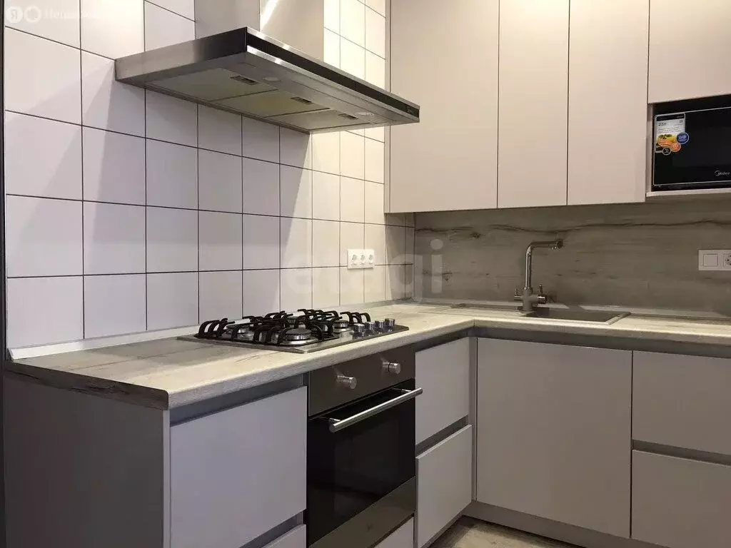 2-комнатная квартира: Геленджик, Крымская улица, 22к17 (49.8 м) - Фото 0