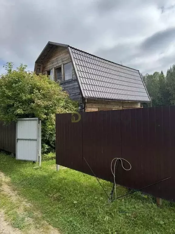 Дом в Коми, Корткеросский муниципальный район, Додзь муниципальное ... - Фото 2