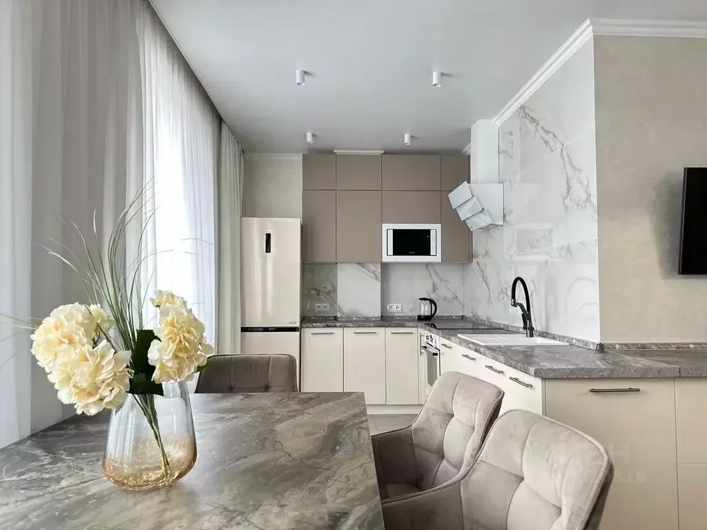 2-к кв. Пермский край, Пермь ул. Василия Татищева, 4 (80.0 м) - Фото 0