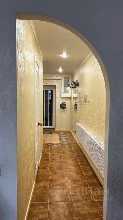 Дом в Челябинская область, Магнитогорск ул. 9 Января (160 м) - Фото 2