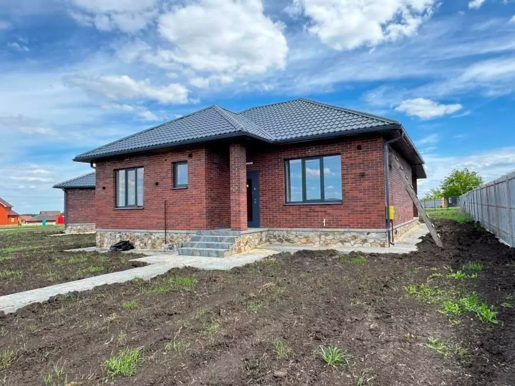 Дом в Белгородская область, Белгородский район, Разумное рп ул. Мирная ... - Фото 1