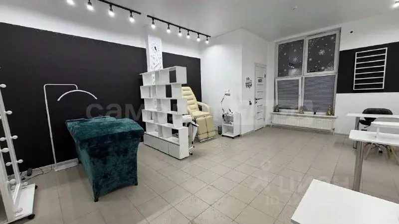 Помещение свободного назначения в Московская область, Наро-Фоминск ул. ... - Фото 1