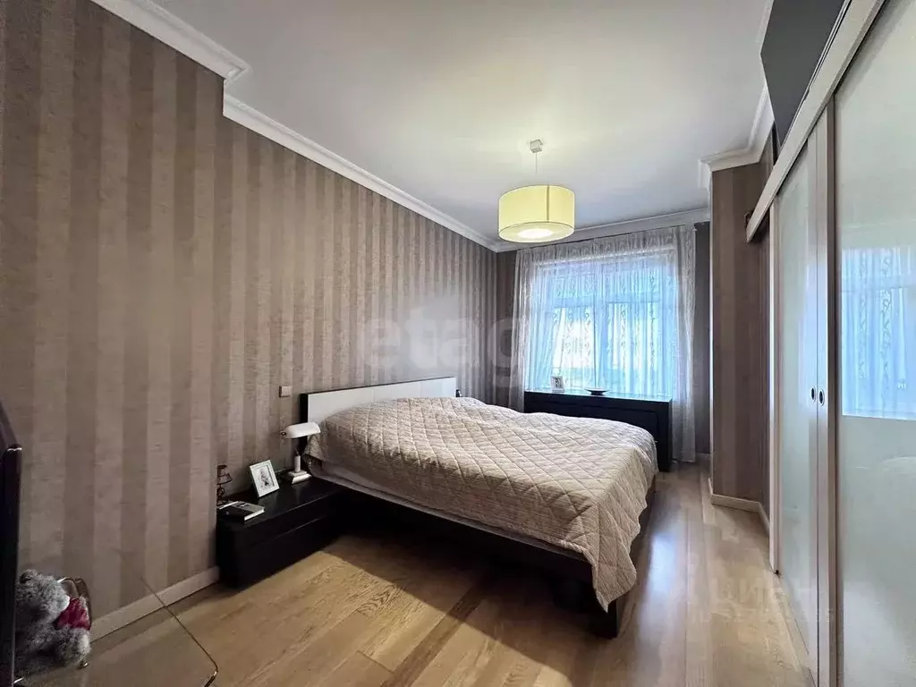 1-к кв. Санкт-Петербург ул. Куйбышева, 26к2 (73.1 м) - Фото 0