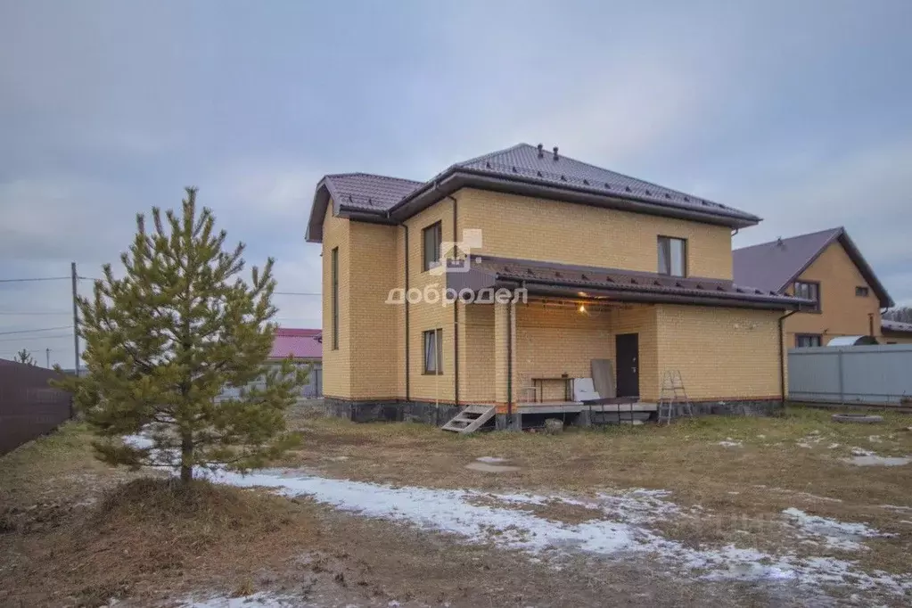 Дом в Свердловская область, Березовский ул. Лучистая, 22 (293 м) - Фото 1