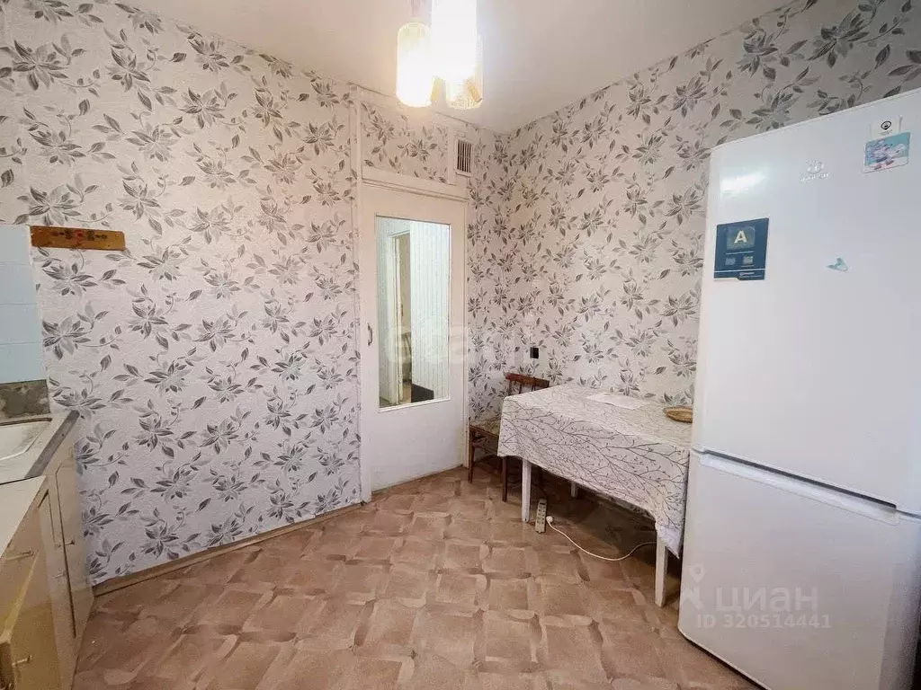 1-к кв. Татарстан, Казань Чистопольская ул., 61 (33.0 м) - Фото 1