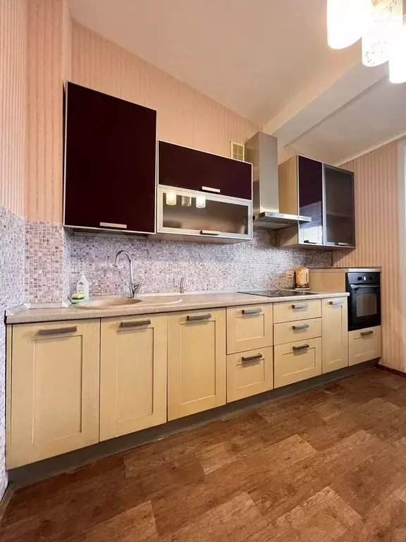 1-к. квартира, 46 м, 7/7 эт. - Фото 0