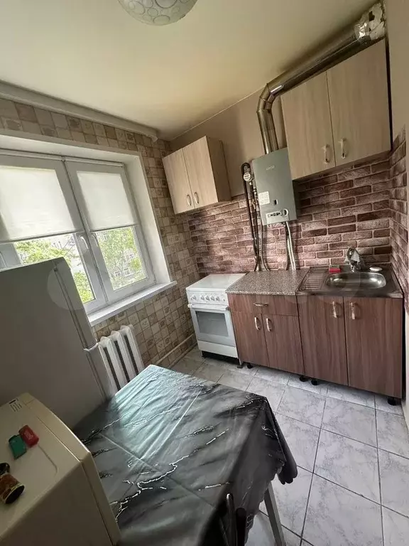 1-к. квартира, 31 м, 5/5 эт. - Фото 0