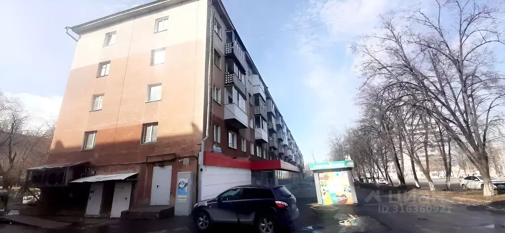 1-к кв. Кемеровская область, Кемерово просп. Ленина, 75 (29.8 м) - Фото 0