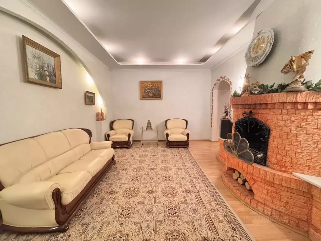 3-к кв. Костромская область, Кострома ул. Свердлова, 63 (211.0 м) - Фото 1