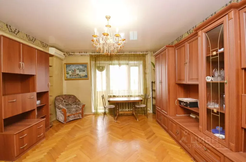 3-к кв. Саха (Якутия), Якутск ул. Кирова, 21/3 (66.0 м) - Фото 1