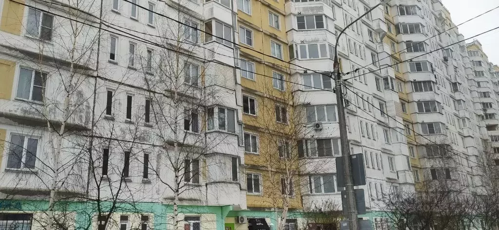 3-к кв. Московская область, Люберцы городской округ, Октябрьский пгт ... - Фото 1