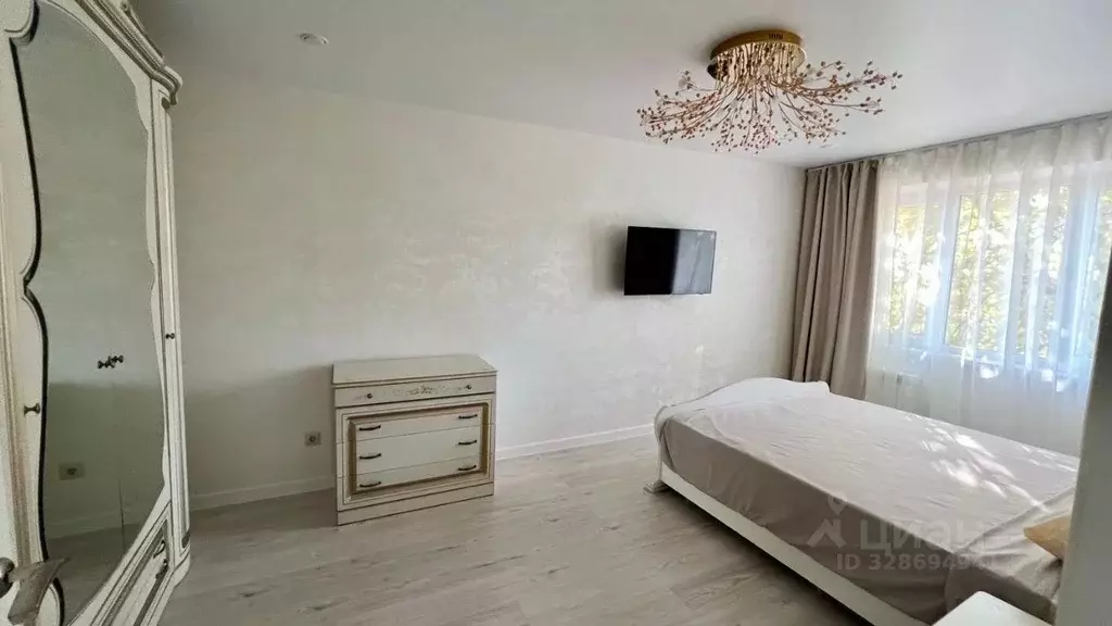 1-к кв. Краснодарский край, Сочи Центральный мкр, ул. Роз, 46 (48.4 м) - Фото 2