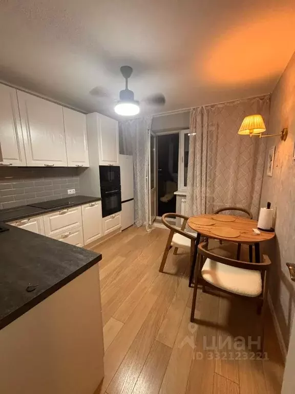 1-к кв. Московская область, Лобня ул. Пушкина, 4к2 (42.5 м) - Фото 2
