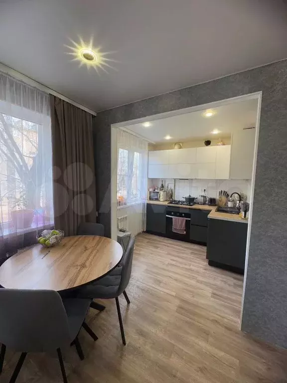 3-к. квартира, 61,7 м, 2/5 эт. - Фото 1