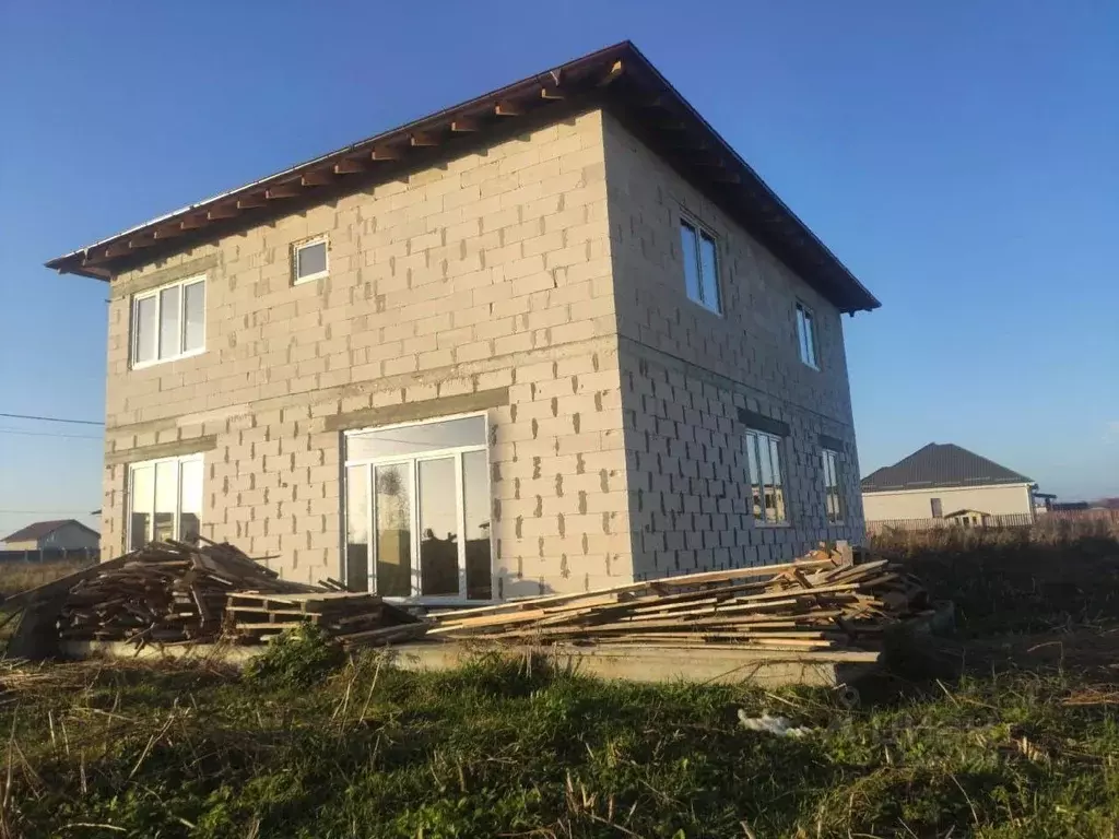 Дом в Калининградская область, Гурьевский муниципальный округ, пос. ... - Фото 1