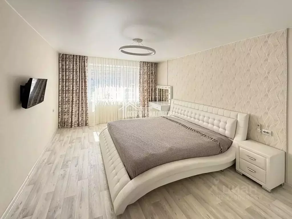 3-к кв. Хакасия, Абакан ул. Некрасова, 37 (103.0 м) - Фото 1