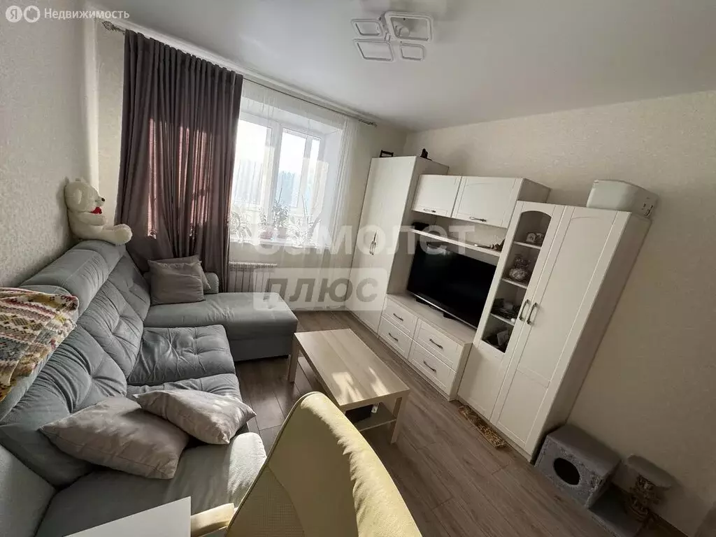 1-комнатная квартира: Йошкар-Ола, улица Йывана Кырли, 15Г (38 м) - Фото 1