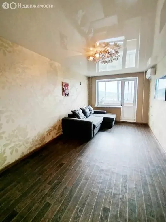 3-комнатная квартира: Комсомольск-на-Амуре, Магистральное шоссе, 29к4 ... - Фото 1
