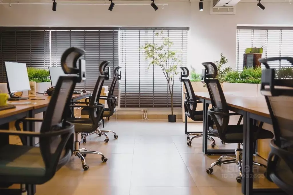 Офис в Москва ул. Земляной Вал, 9 (422 м) - Фото 1