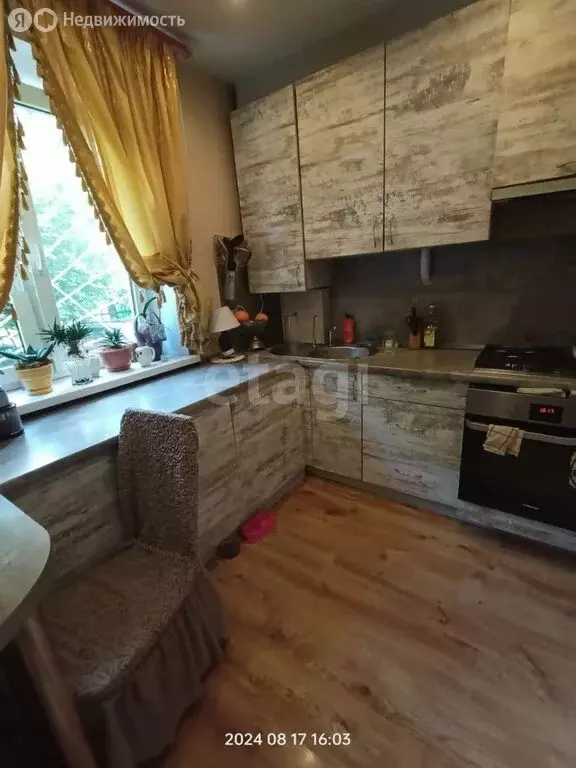 3-комнатная квартира: Калининград, Нарвская улица, 16 (51 м) - Фото 0