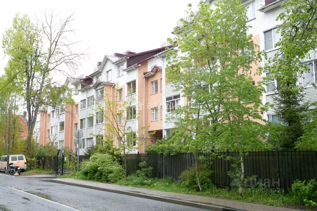3-к кв. Санкт-Петербург 3-я 1-й половины линия, 53 (138.1 м) - Фото 0