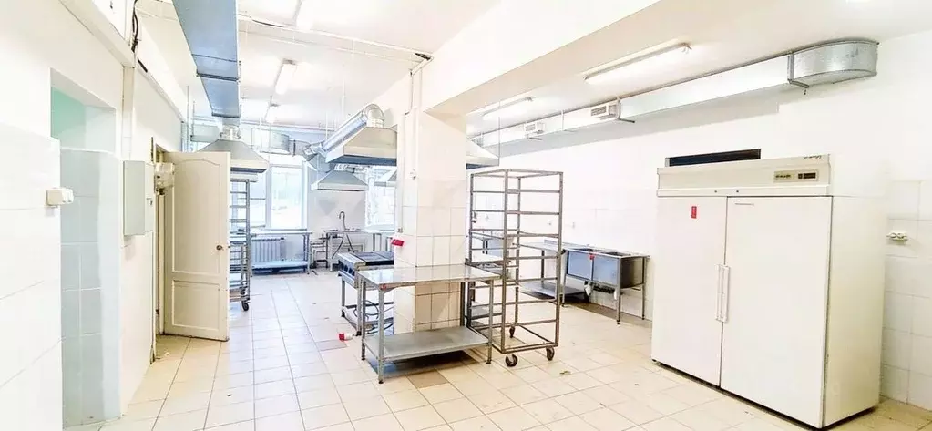 Производственное помещение в Пермский край, Пермь ул. Емельяна ... - Фото 1