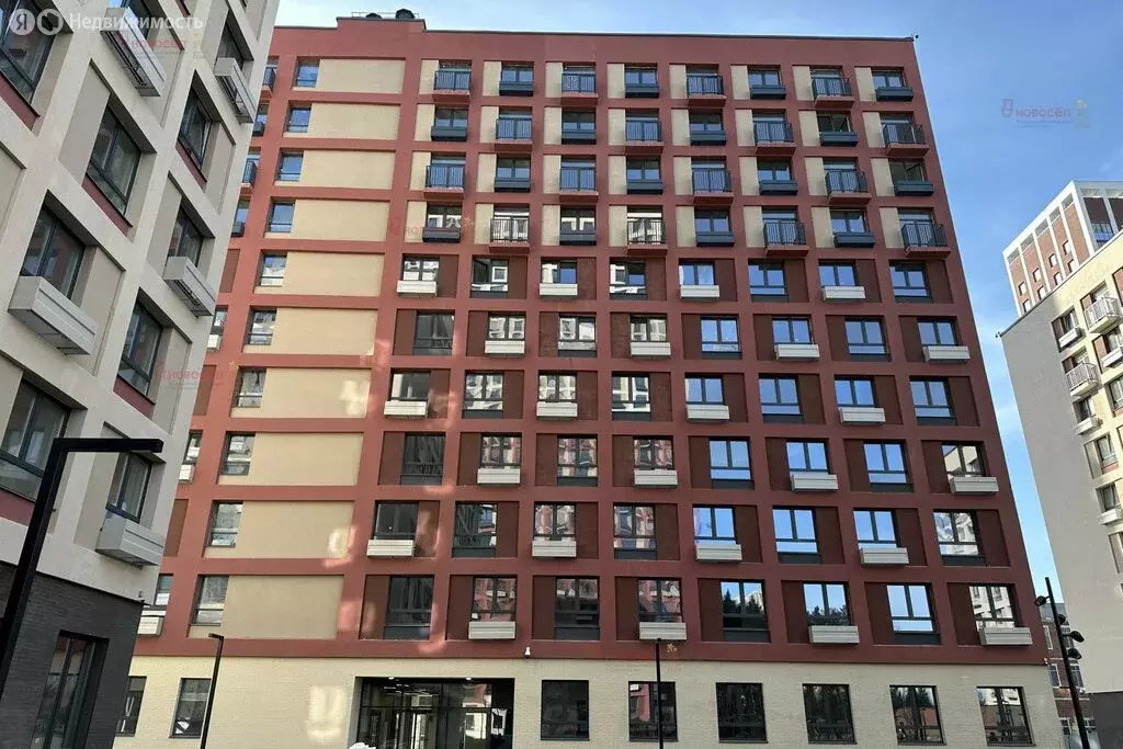 3-комнатная квартира: Екатеринбург, улица Краснолесья, 100/3 (55 м) - Фото 1