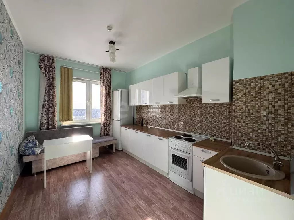 1-к кв. Ханты-Мансийский АО, Сургут ул. Есенина, 6 (43.2 м) - Фото 1