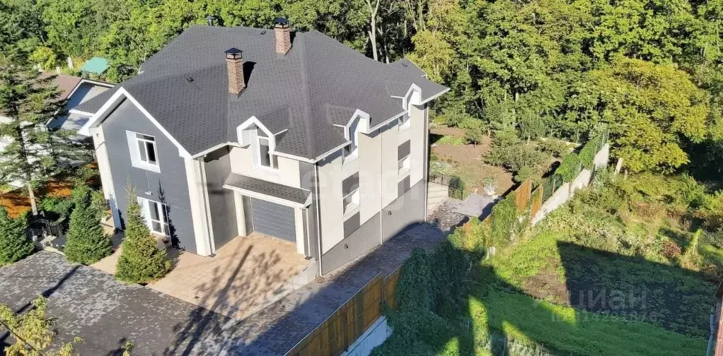 Дом в Приморский край, Владивосток Таежная ул., 23А (459 м) - Фото 0