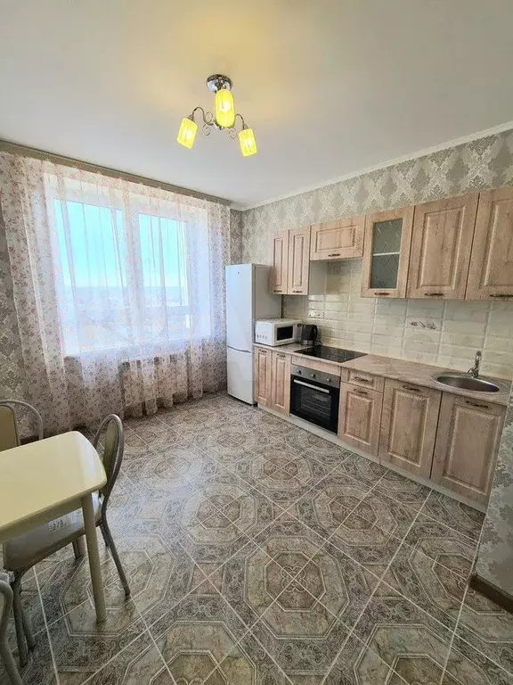 1-к. квартира, 42 м, 5/15 эт. - Фото 0